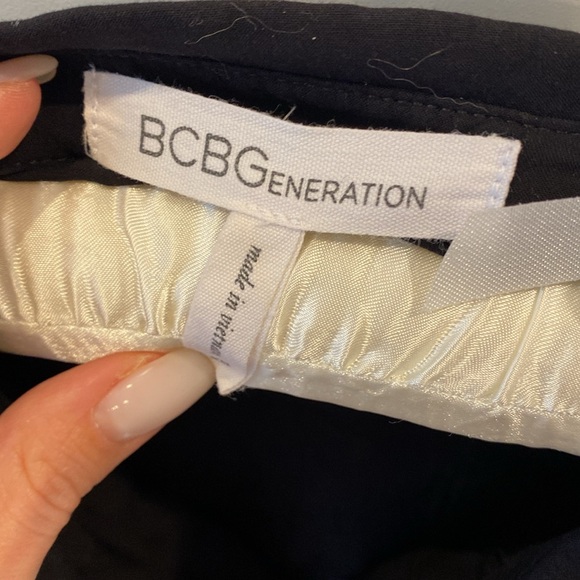 BCBG Generation black chiffon blouse, size XS but fits like S. - Picture 6 of 6